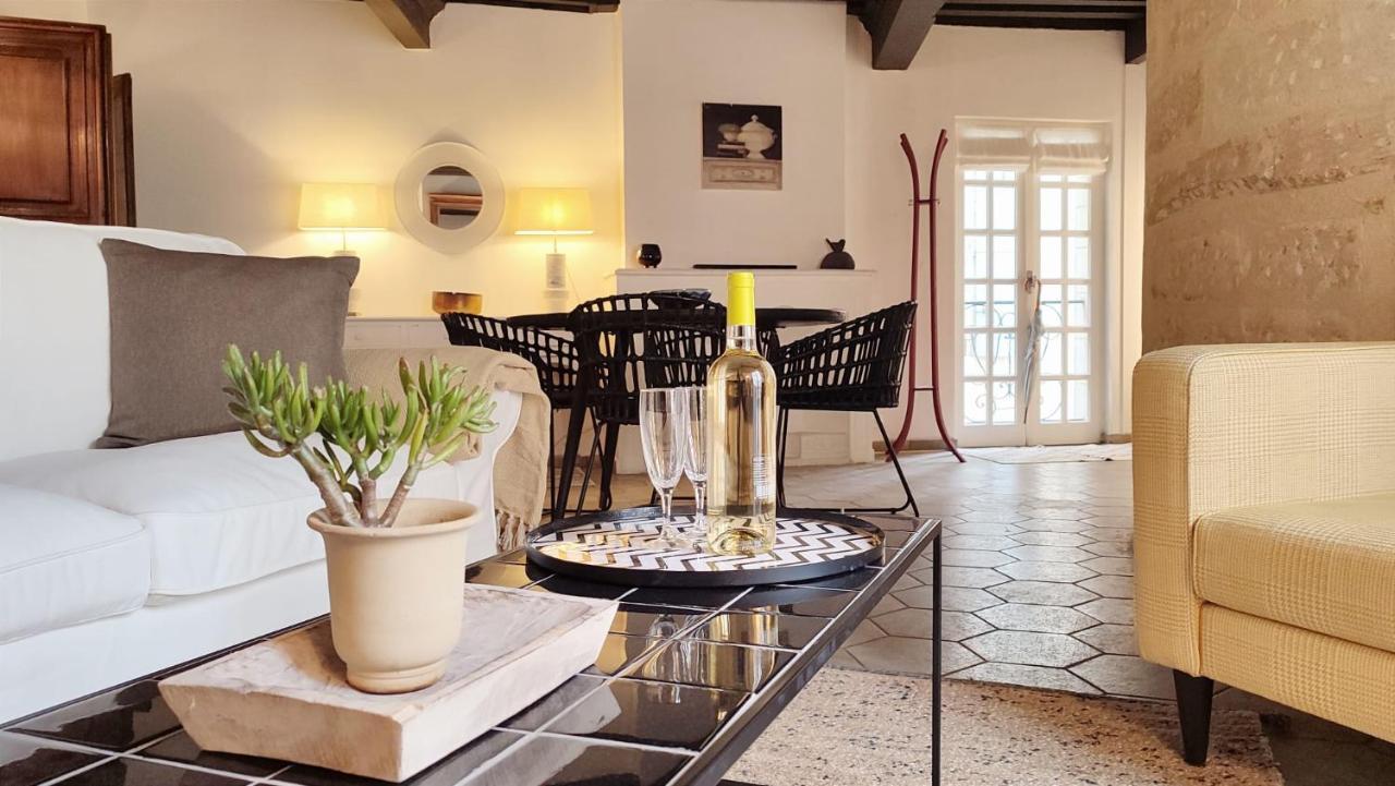 Uzes, Au Coeur Du Centre Medieval Le Logis Du Consul Un Bien D'Exception Du Xvieme Siecle Εξωτερικό φωτογραφία